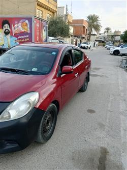 نيسان فيرسا